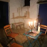 بيت للعطل Stone House *