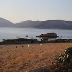 Stone House Nyaraló *