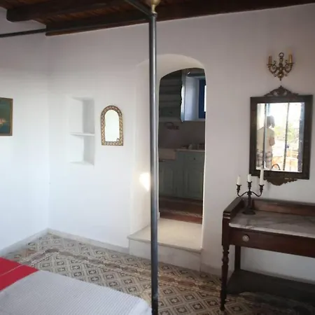 בית נופש Stone House *
