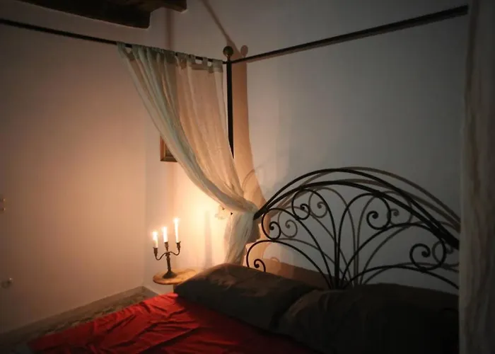 Nyaraló Stone House *